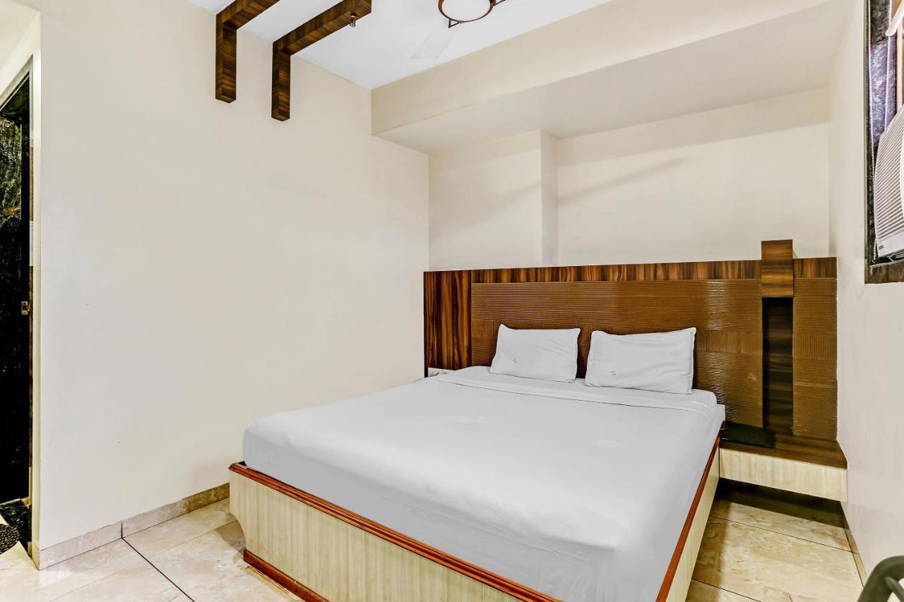 Hotel Capital O 84079 Falcon 3*